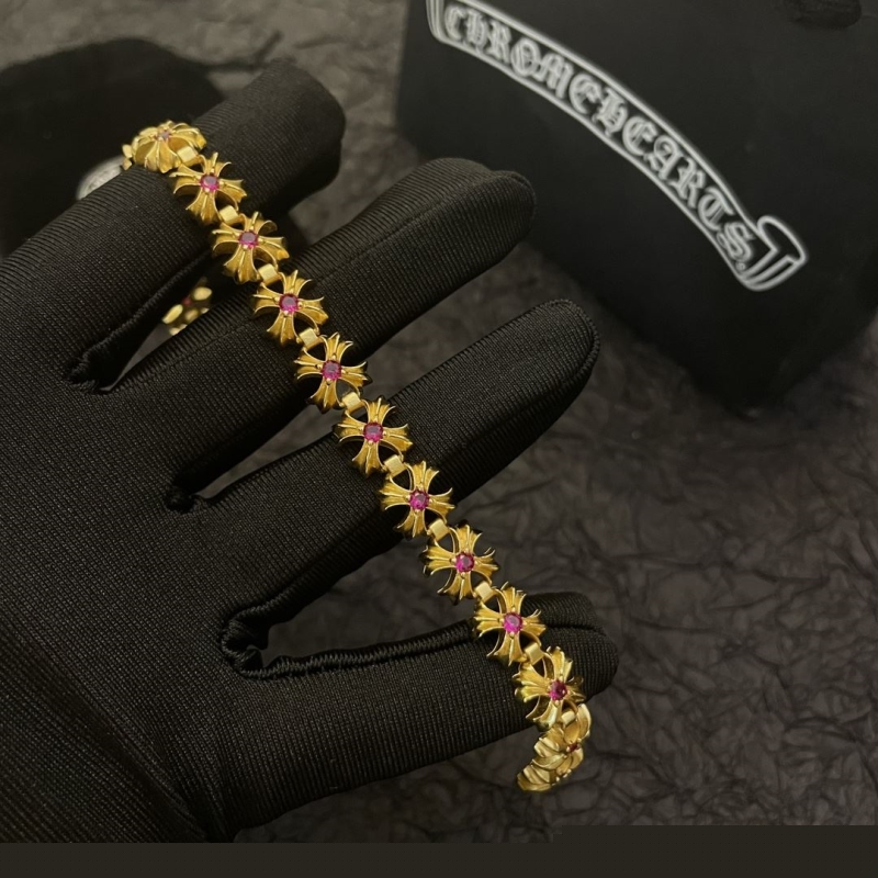Ch**me He**ts bracelets
